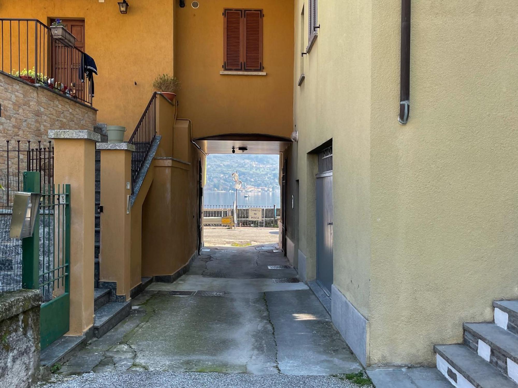 La Corte Dei Torri Loft On The Lake Oliveto Lario Luaran gambar