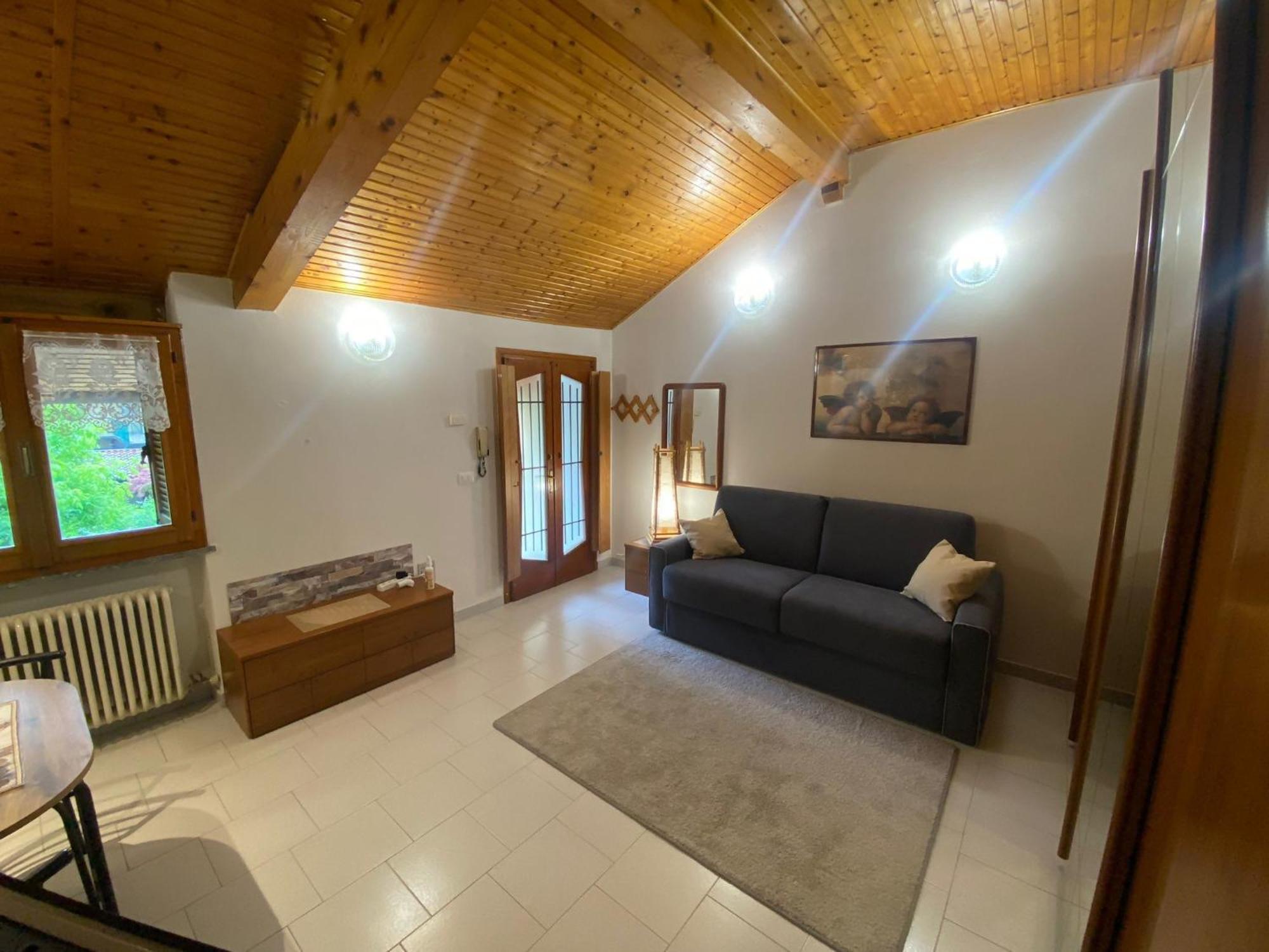La Corte Dei Torri Loft On The Lake Oliveto Lario Luaran gambar